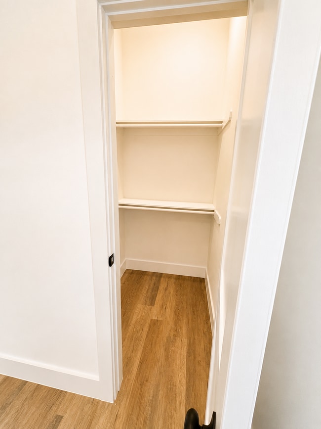 Building Photo - Michael Cole Townhomes