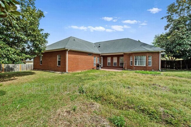 Building Photo - 790 Prairie Ln