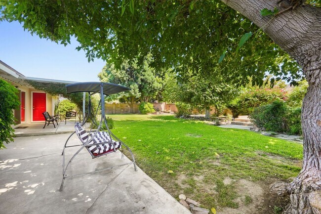 Building Photo - 3534 Hearst Dr