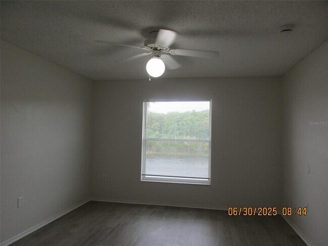 Building Photo - 13336 Fairway Glen Dr
