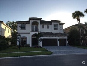 Building Photo - 9887 Coronado Lake Dr