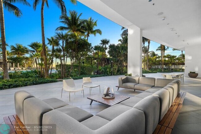 Building Photo - 2200 N Ocean Blvd