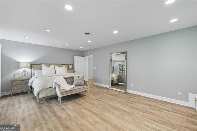 Building Photo - 1930 Tapawingo Dr