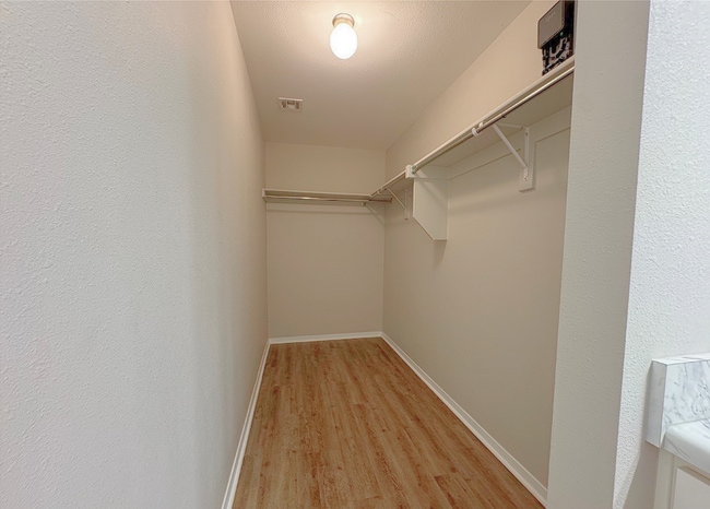 Building Photo - 16207 S 87th E Ave