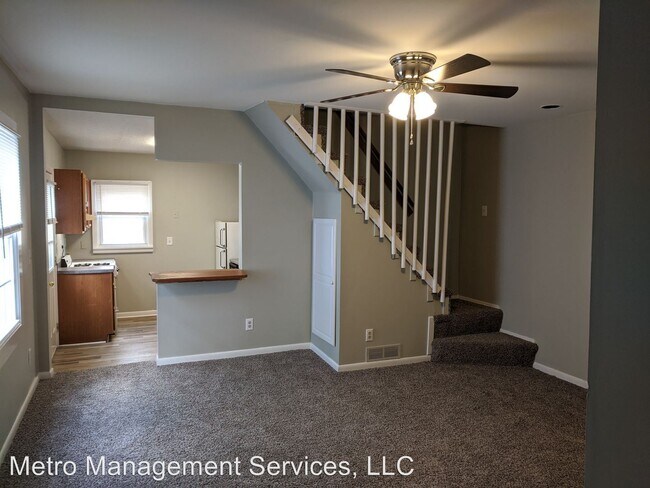 Building Photo - 2 br, 1 bath House - 741 Vine St