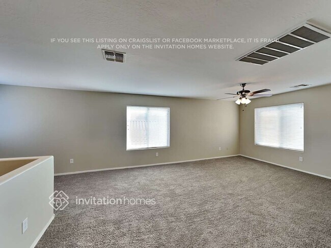 Building Photo - 1325 E Saguaro Trail