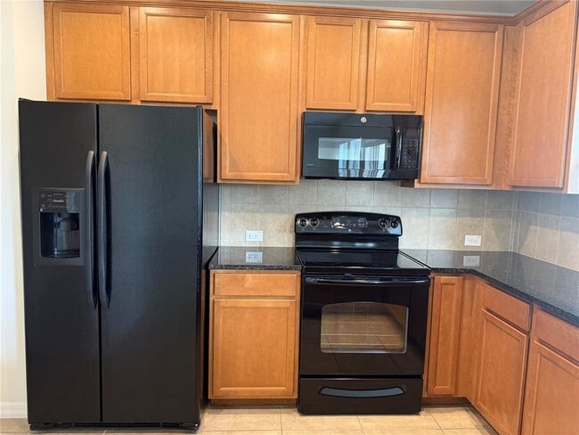 Building Photo - 2090 Water Tupelo Way