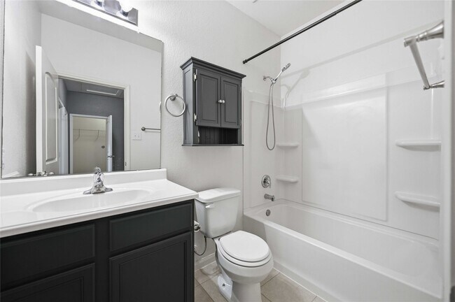 Building Photo - 22530 Threefold Ridge Dr