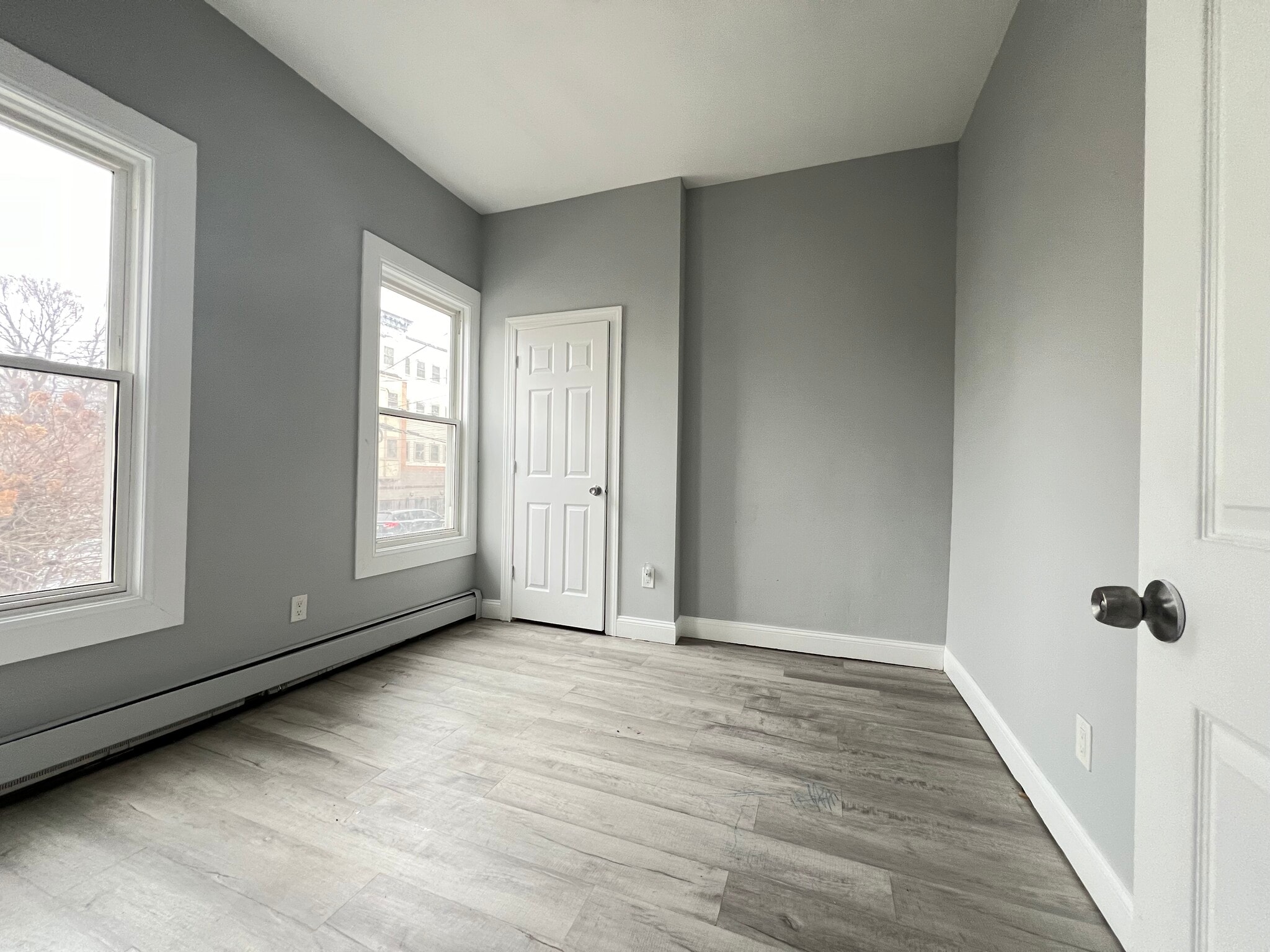 Building Photo - 87 Dwight St