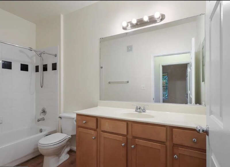 Building Photo - 5126 Brittney Elyse Cir