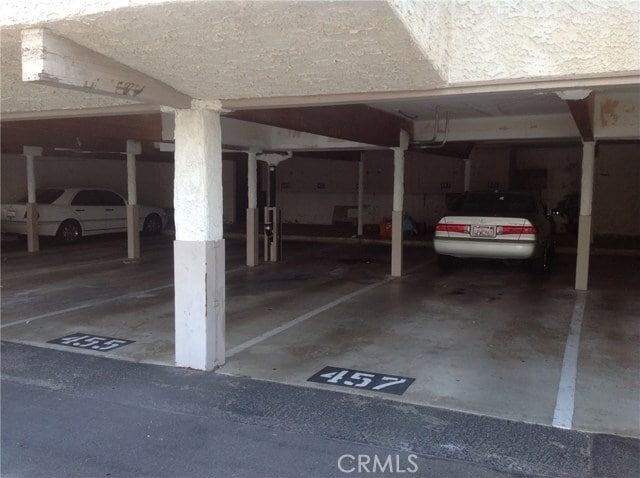 Building Photo - 4732 Park Granada