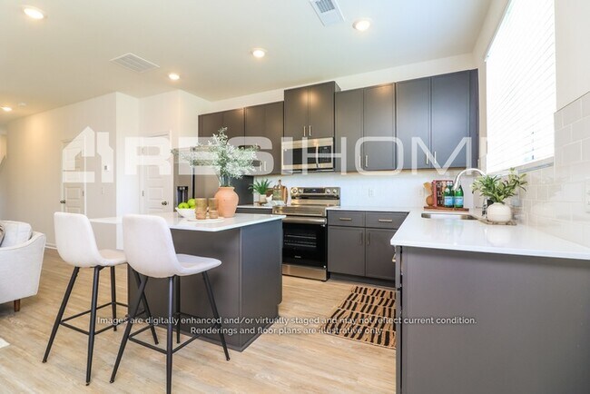 Building Photo - 2525 Meyer Ct