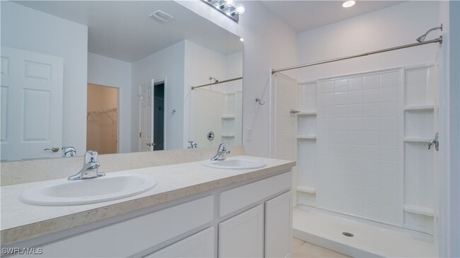 Building Photo - 3426 Acapulco Cir