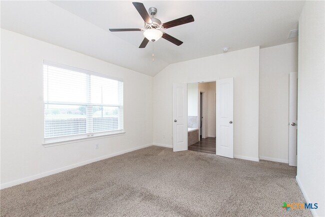 Building Photo - 6700 Catherine Dr