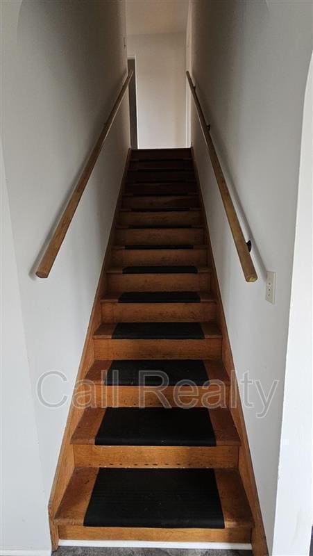 Building Photo - 224 N Conklin Rd