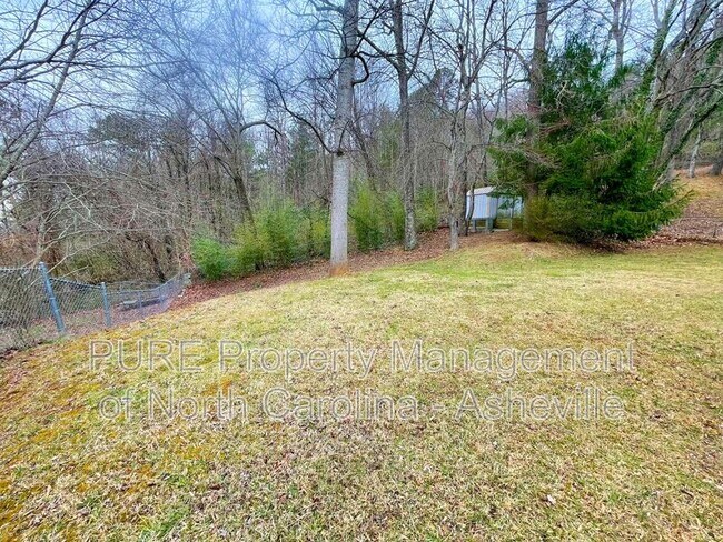 Building Photo - 68 Wake Robin Way