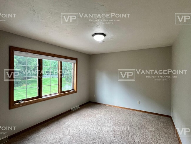 Building Photo - 2925 Baylite Dr