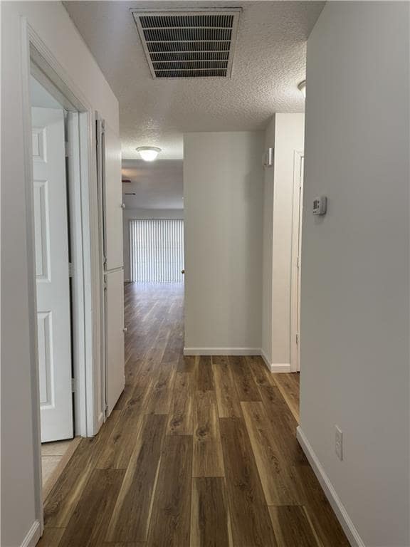 Building Photo - 294 Windridge Dr