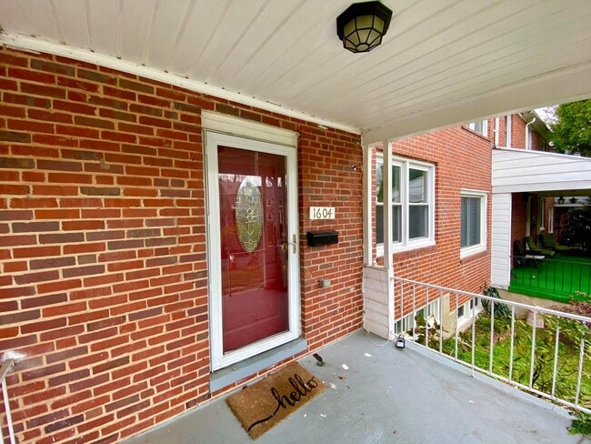 Building Photo - Charming 3BR/2BA Townhome in Stonewood, MD!