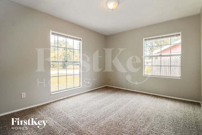 Building Photo - 3819 17th Ave S