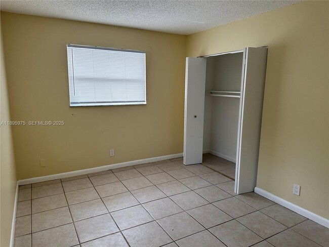 Building Photo - 5315 NW 22nd St