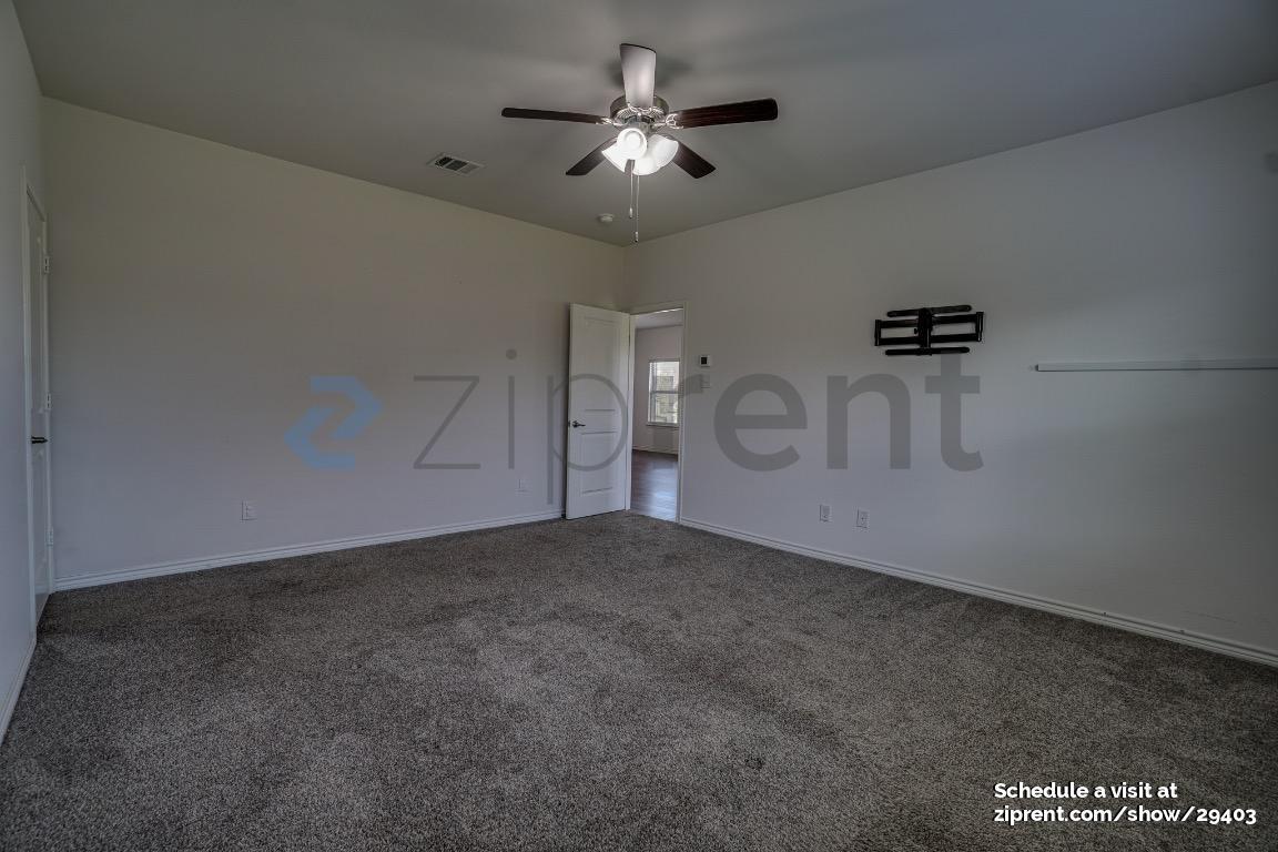 Building Photo - 611 Rawhide Way