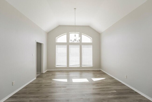 Building Photo - 2911 Angel Mist Ln