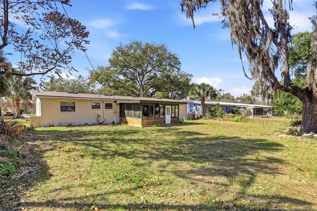 Building Photo - 1913 Baldwin Dr