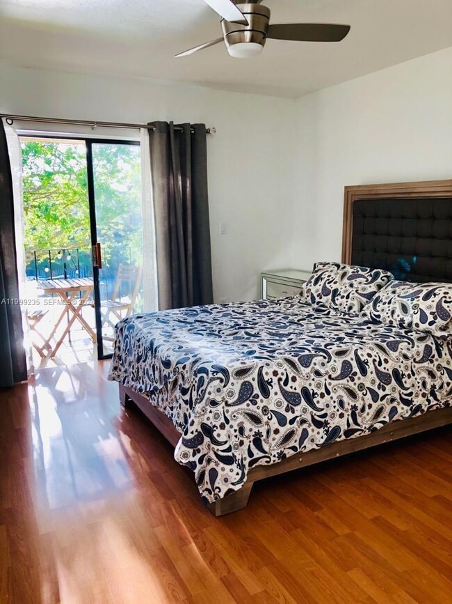 Building Photo - 6660 SW 130th Ave