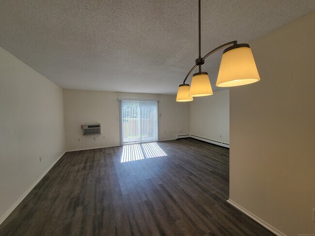 Building Photo - 48 Sutton Pl