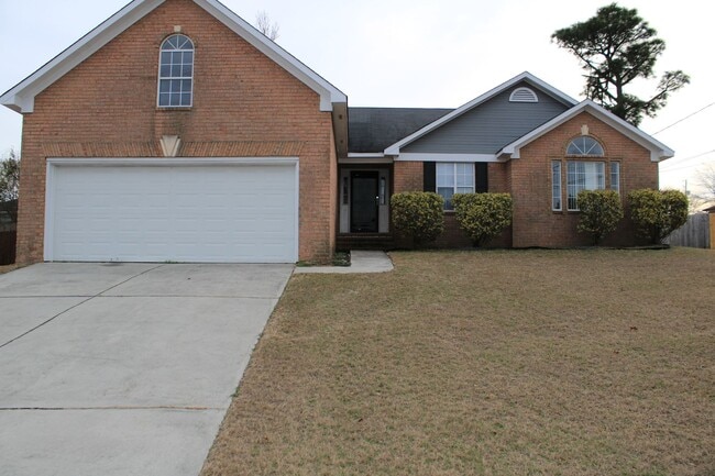 Building Photo - 3 Bedroom 2 Bath W/Bonus South Augusta!