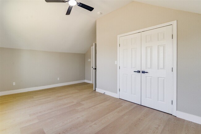 Building Photo - 1901 Canyon Creek Ct