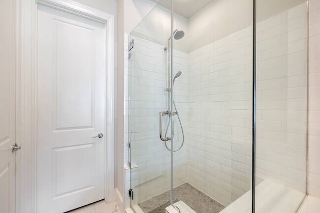 Building Photo - 2711 Stelter Pl