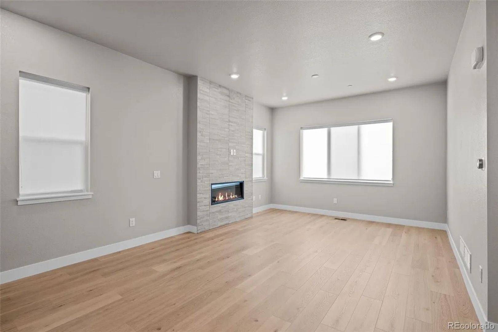 Building Photo - 1789 W 166th Ln