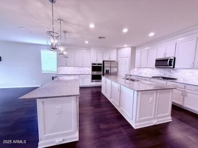 Building Photo - 23052 Via Del Oro
