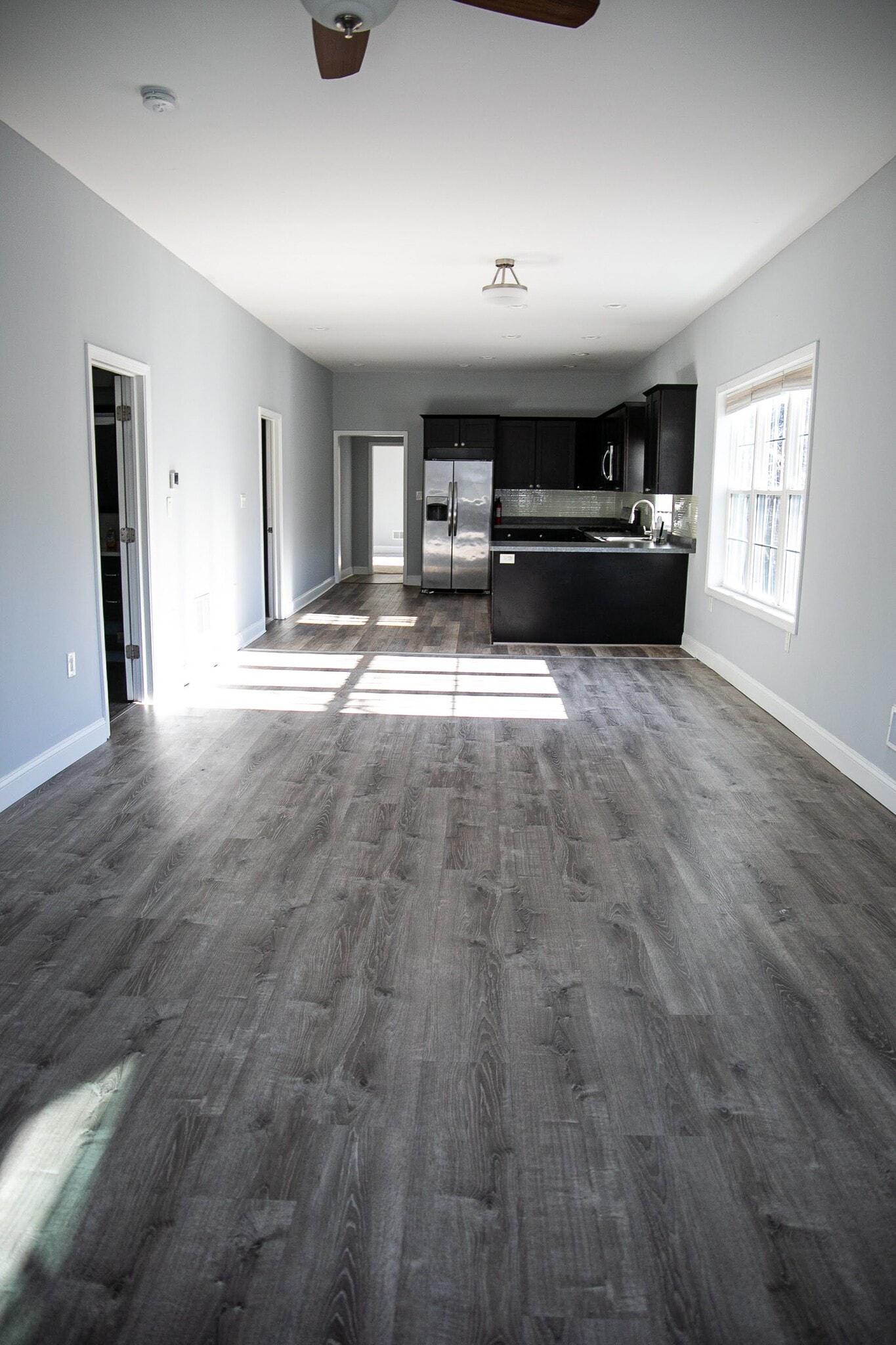 Building Photo - 508 6th Ave