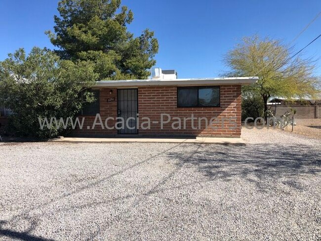 Primary Photo - Two Bedroom/One Bath