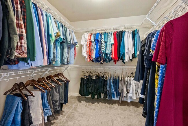 Building Photo - 2030 Nelson St