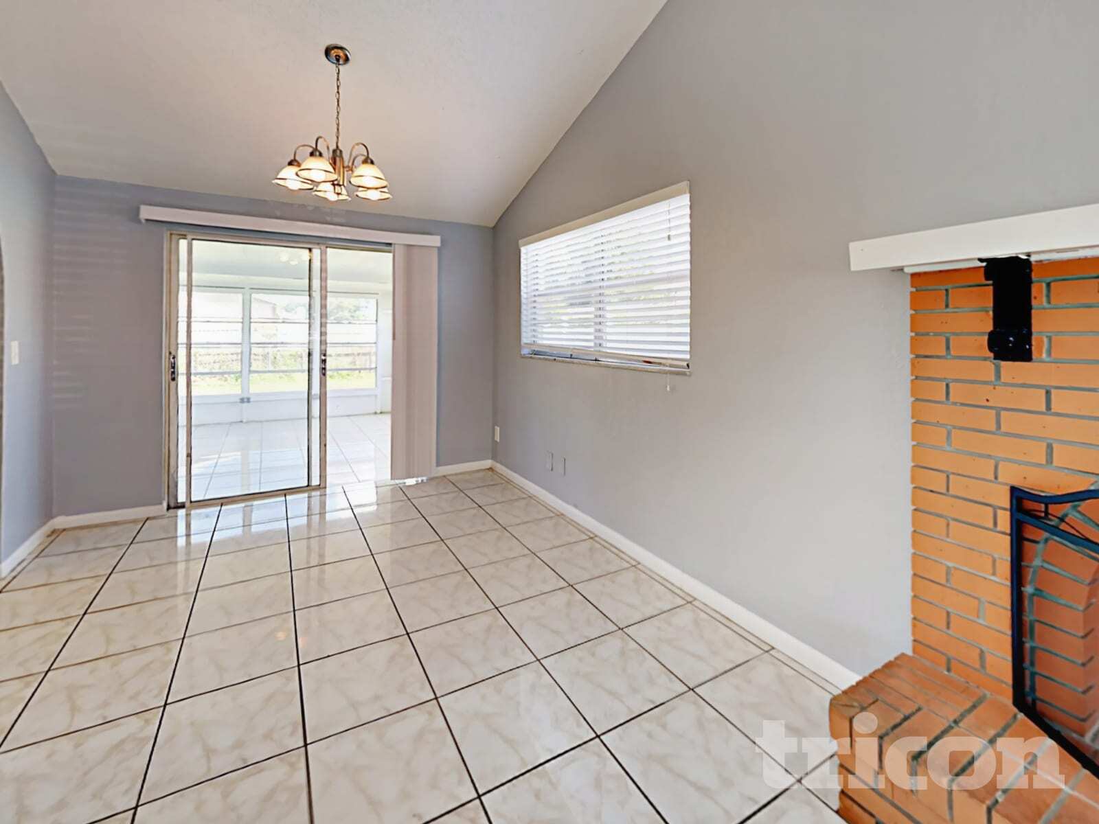 Building Photo - 8235 Donaldson Dr