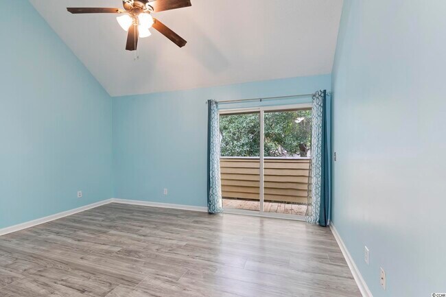 Building Photo - 421 Cambridge Cir