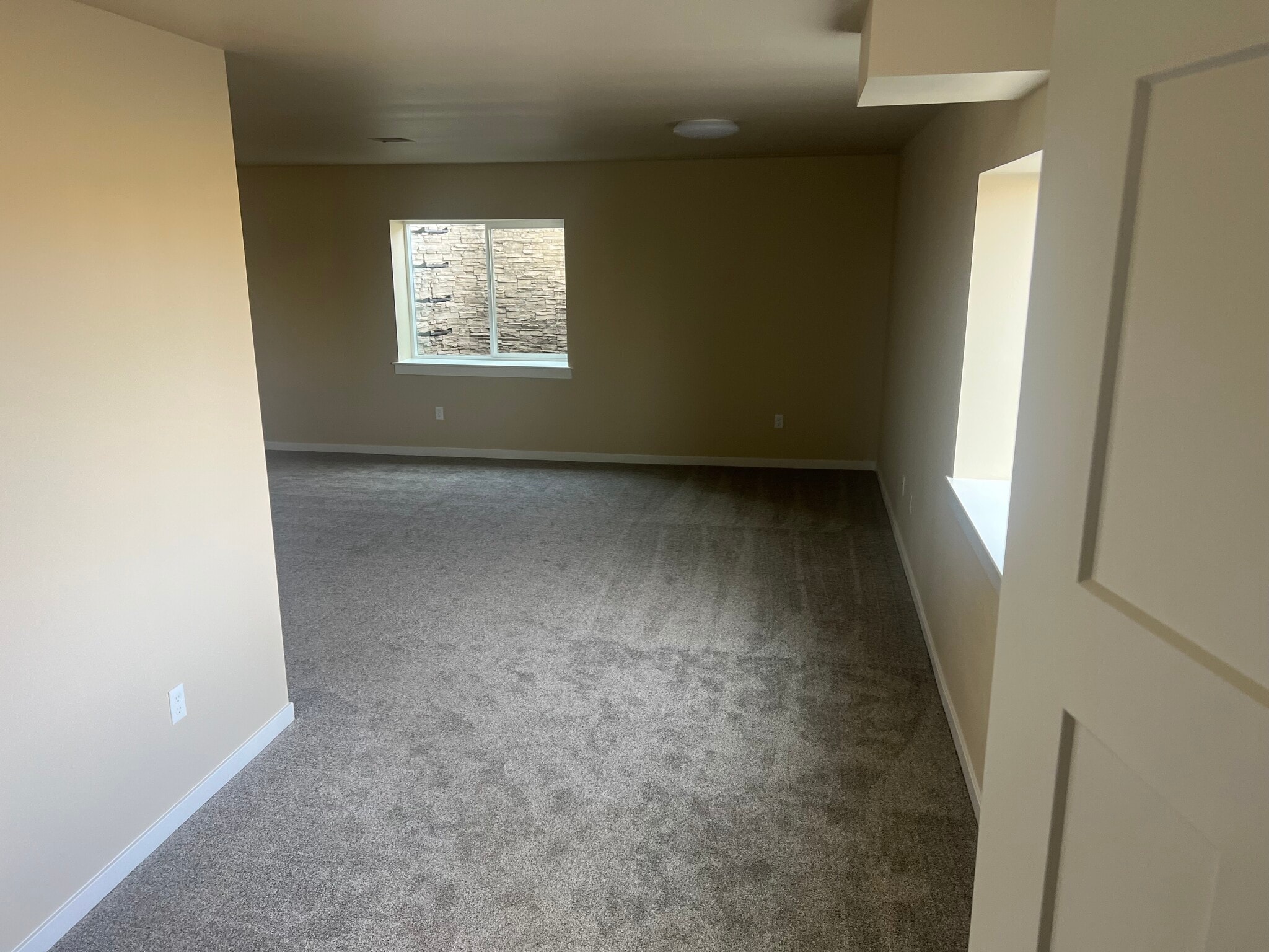 Master Bedroom - 1416 Edington Ave