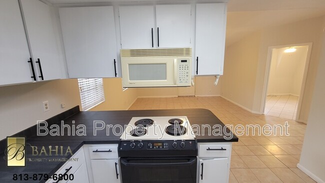 Building Photo - 9213 N 13th St