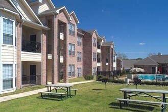 Mission Fairways Apartments - Mesquite, TX | Apartment Finder