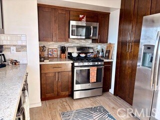 Building Photo - 4216 Ocean Dr