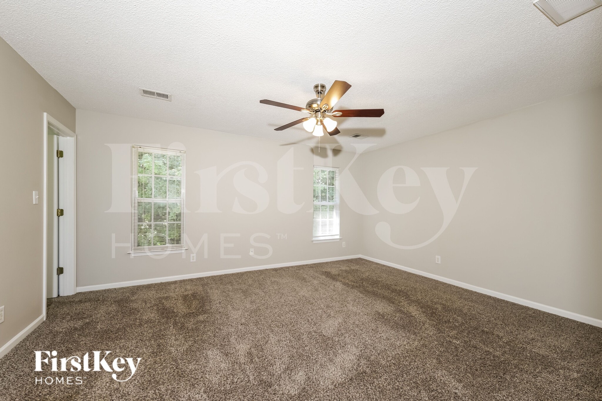 Building Photo - 668 Pecan Ridge Cir