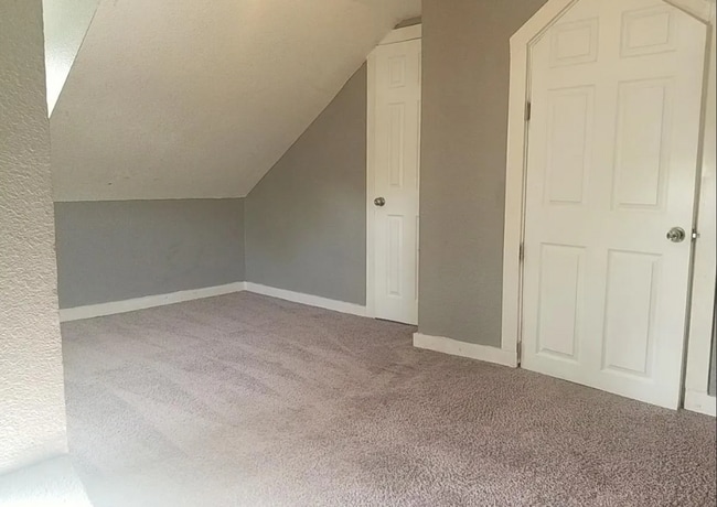 Building Photo - **COMING SOON** Charming 2-story home in R...