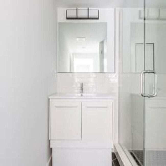 Building Photo - 6516 Germantown Ave