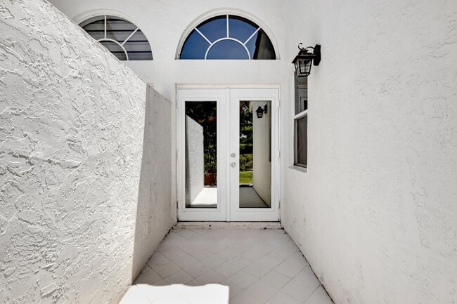 Building Photo - 3807 Candlewood Ct