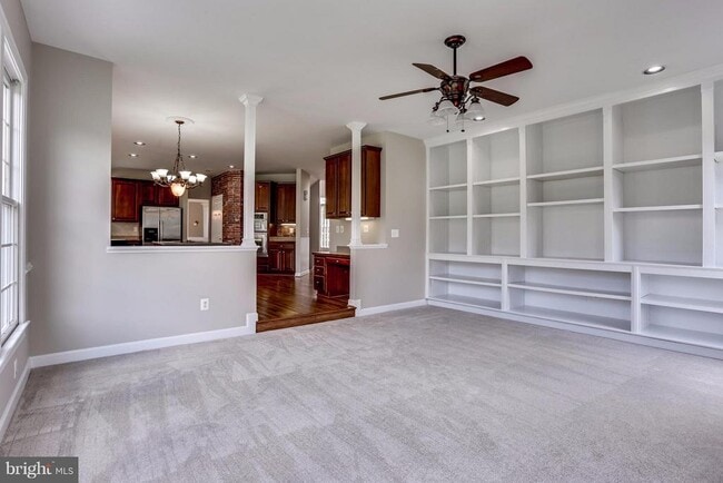 Building Photo - 7165 Millbury Ct