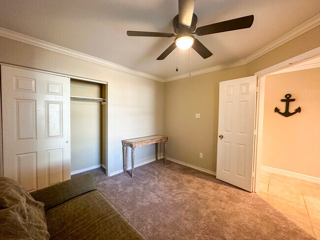 Building Photo - 15409 Salt Cay Ct